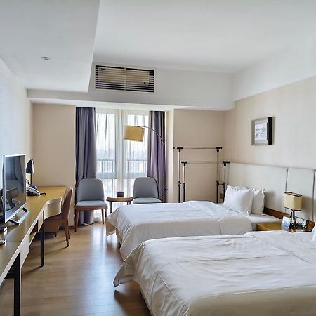Yuwa Serviced Residence Foshan Exterior photo